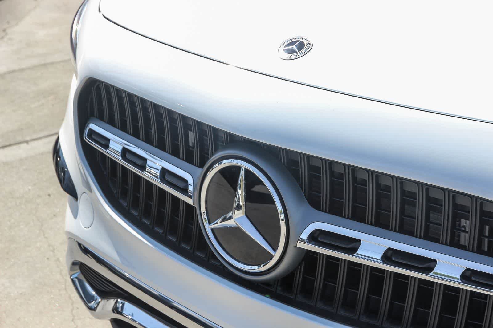 New 2026 Polar White Mercedes-Benz GLA 250 image 9