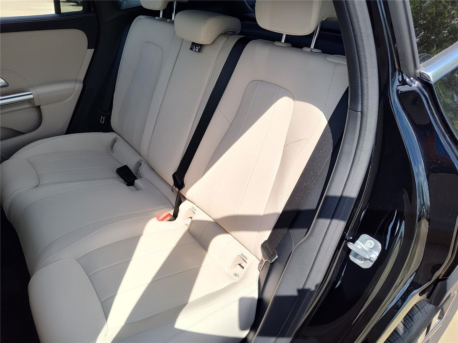 New 2026 Night Black Mercedes-Benz GLA 250 image 14