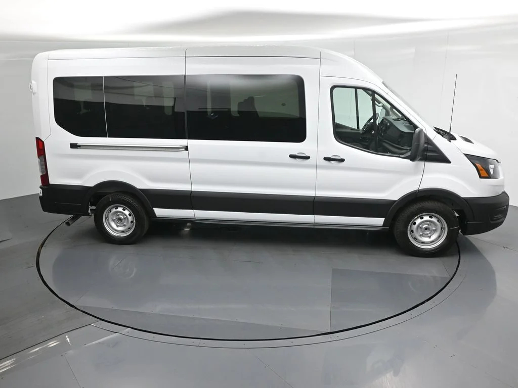 New 2025 White Ford XL image 30