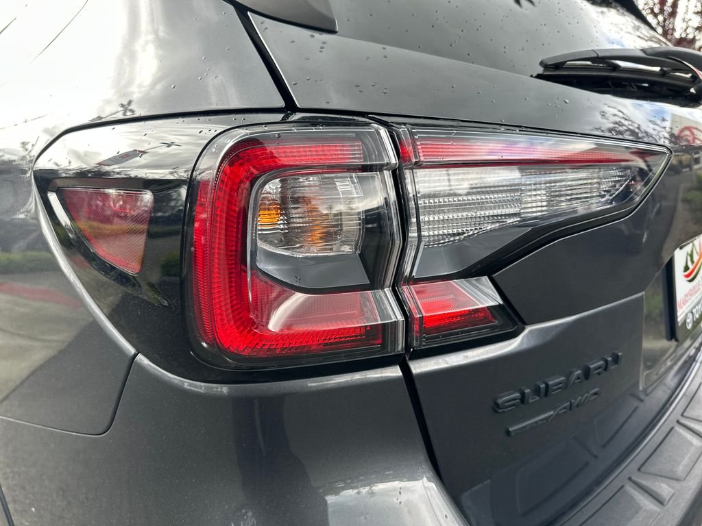 Used 2021 Gray Metallic Subaru Onyx Edition XT image 10