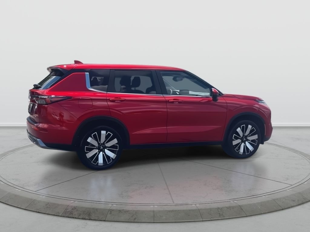 2026 Mitsubishi Outlander SE - Photo 7