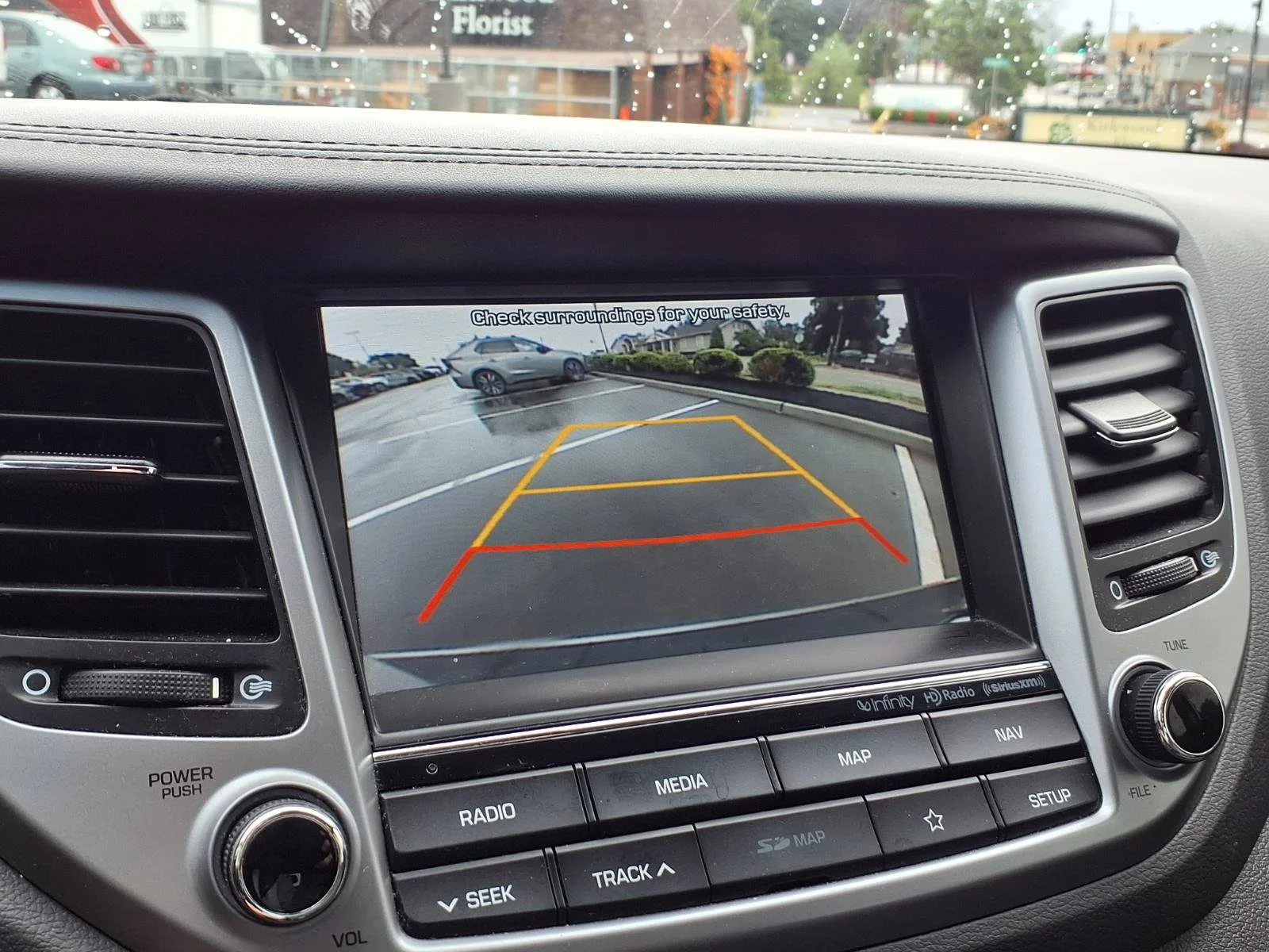 Used 2018  Hyundai Limited image 10