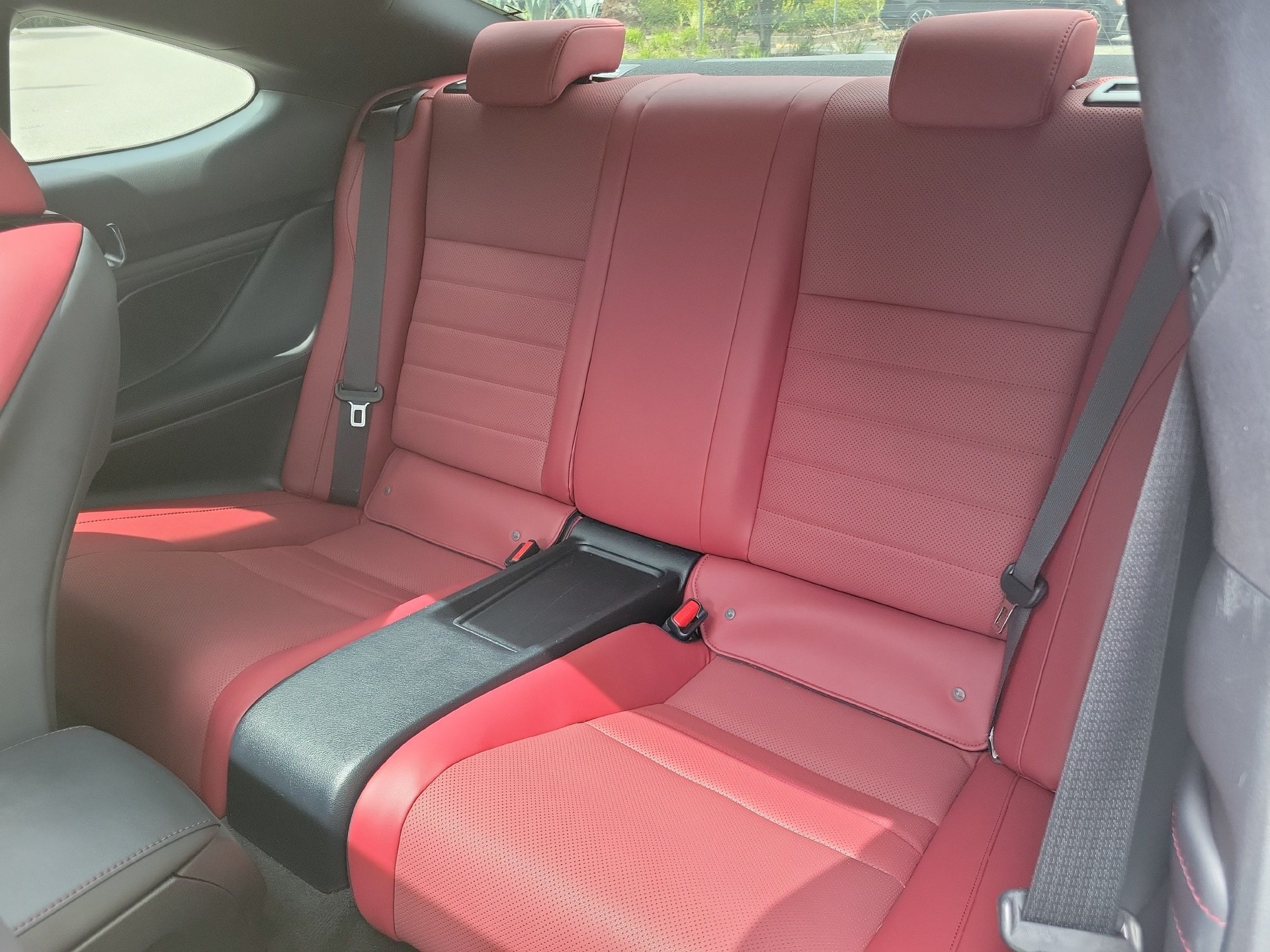 2024 Lexus RC 300 - Photo 24