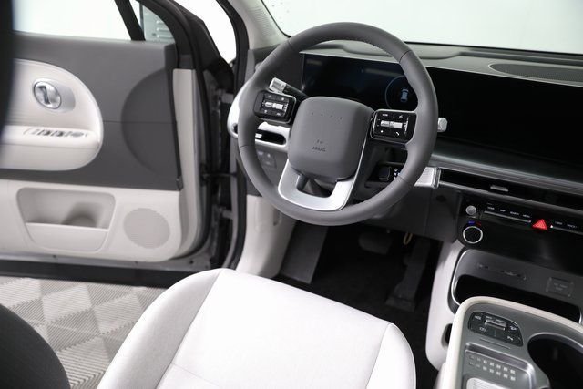 New 2026 Gray Hyundai SE image 19