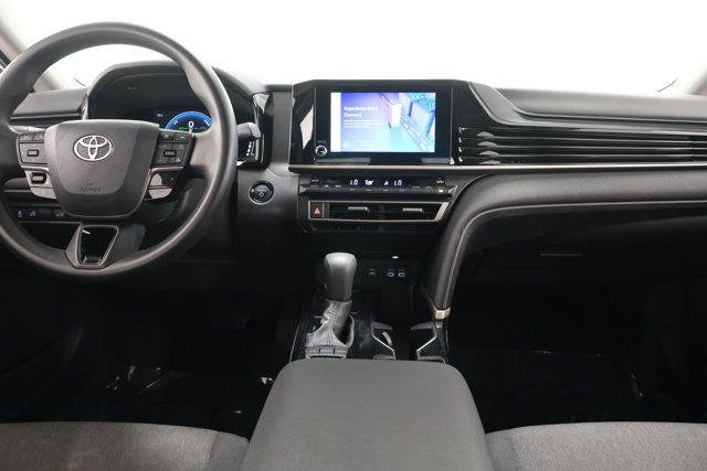 Certified Used 2025 ICE CAP Toyota  image 10