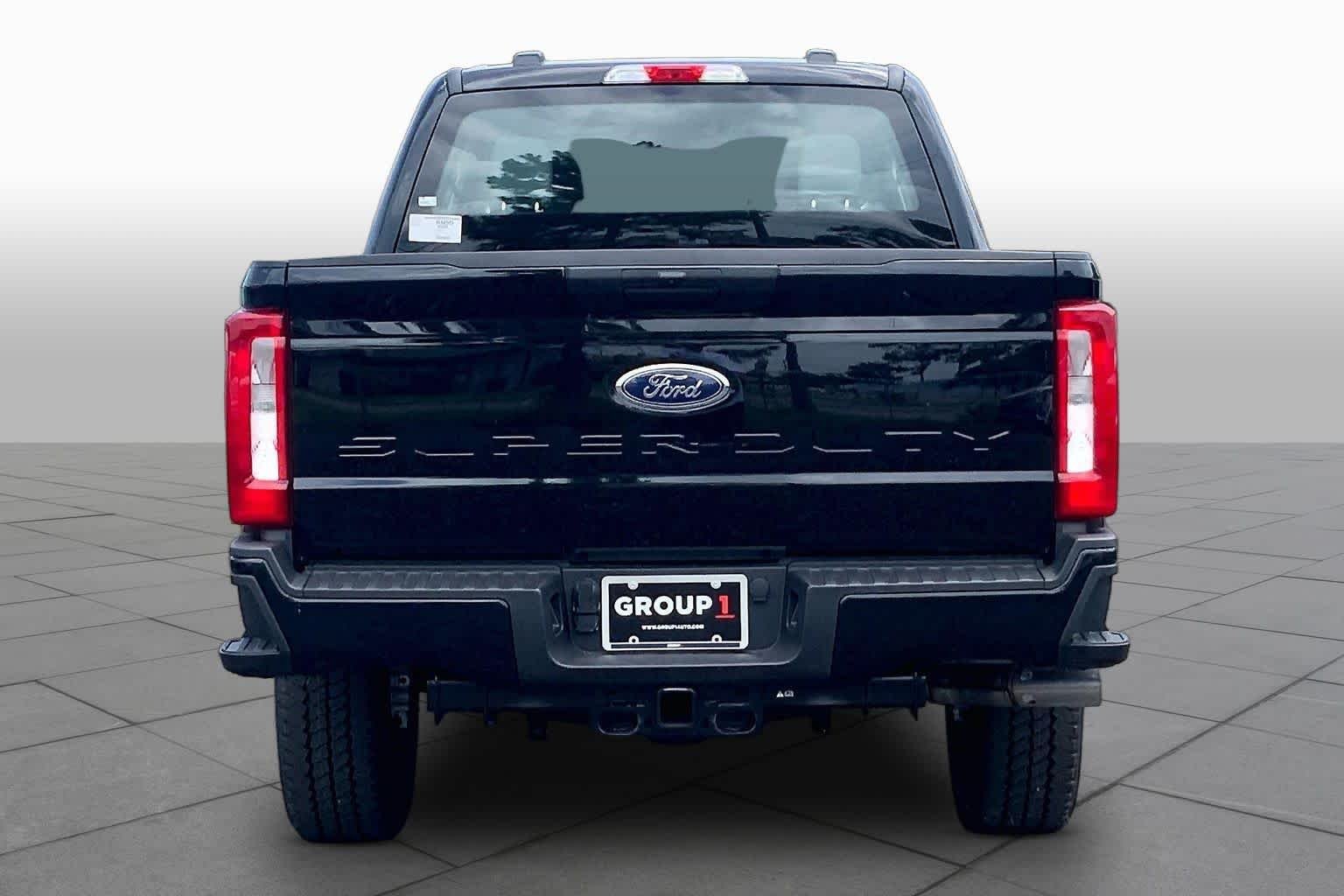 New 2026 Agate Black Metallic Ford F-250® XL image 4