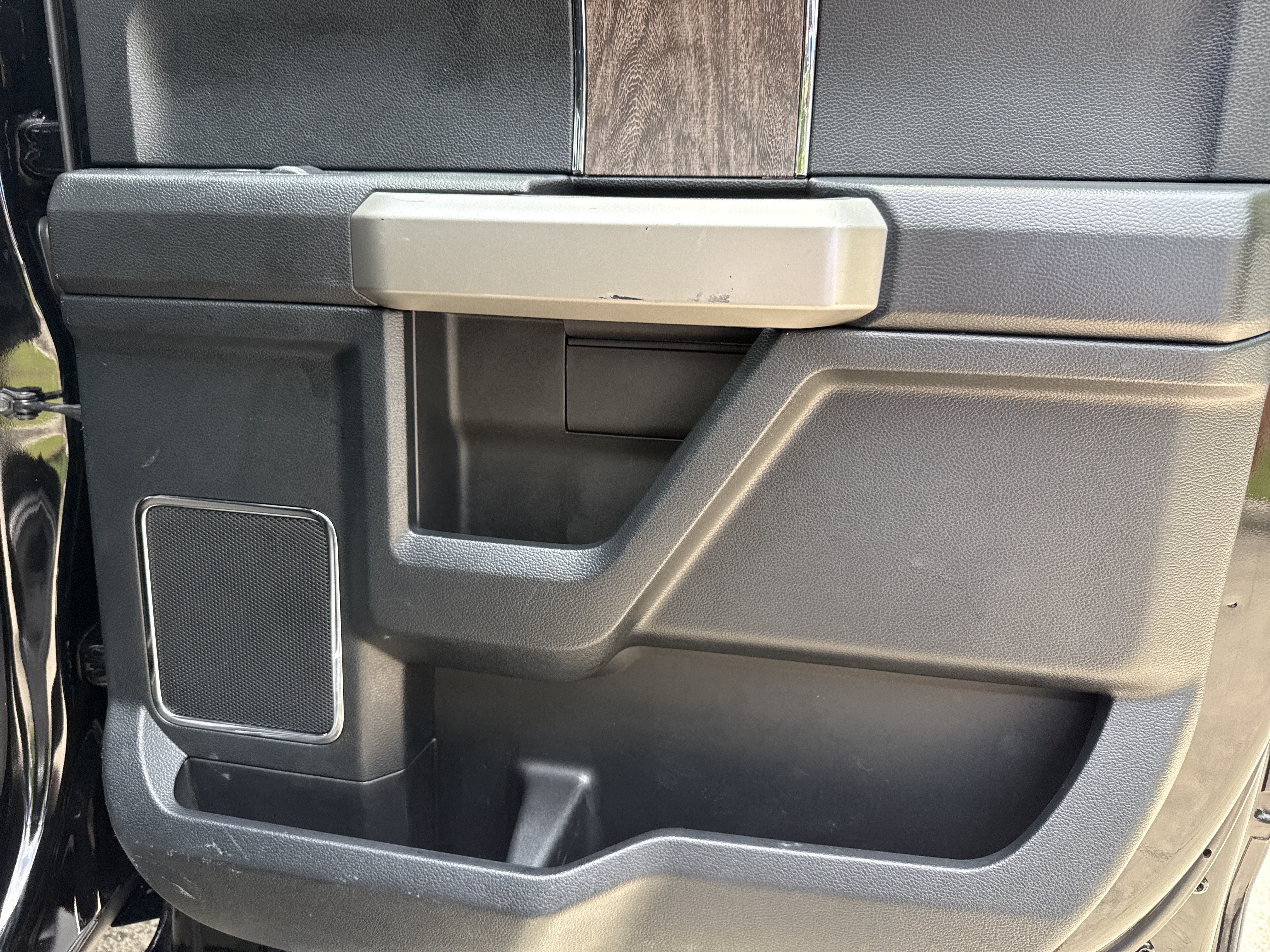 Used 2017 Shadow Black Ford Lariat image 16