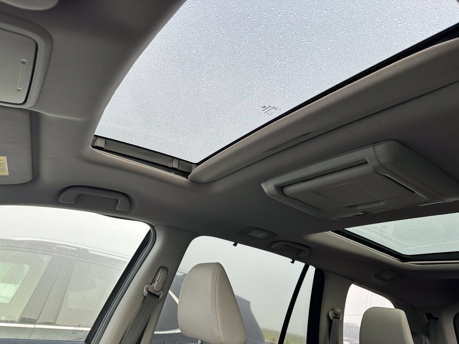 Used 2017  Honda Elite image 6
