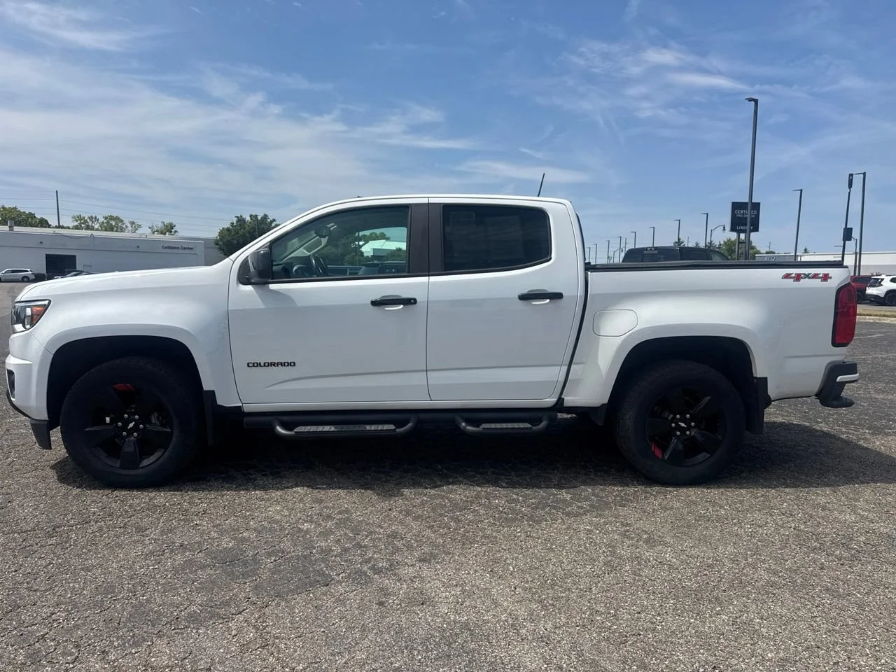 Used 2019 White Chevrolet 4WD LT image 9