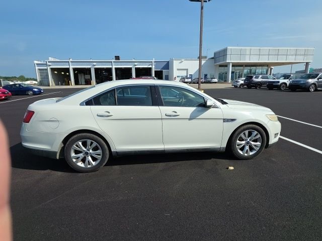 Used 2011 White Suede Ford SEL image 5