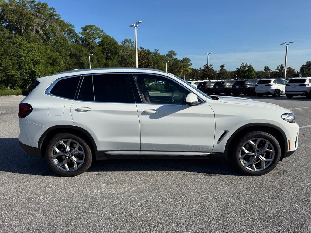 Used 2024 White BMW xDrive30i image 6