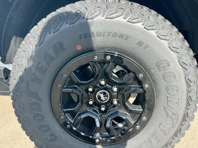 New 2026 Oxford White Ford Badlands® image 27
