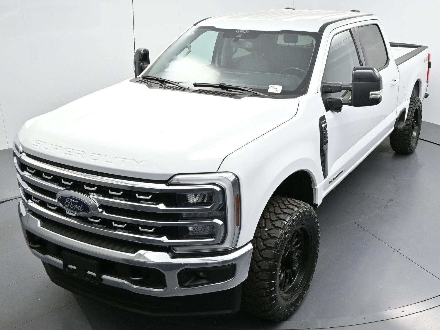 Used 2024 Oxford White Ford LARIAT image 32