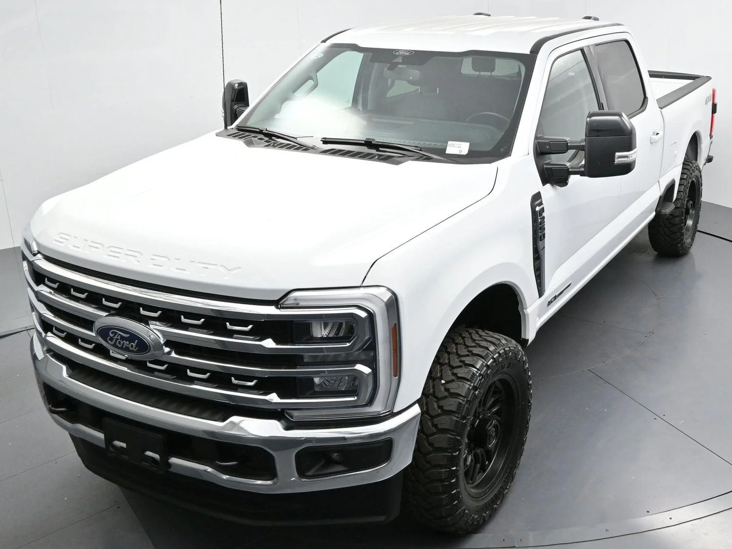 Used 2024 Oxford White Ford LARIAT image 32