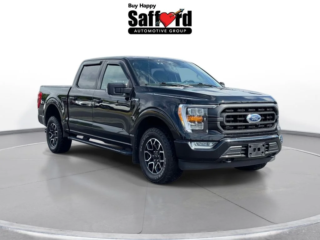 Used 2021 Black Ford XLT image 10