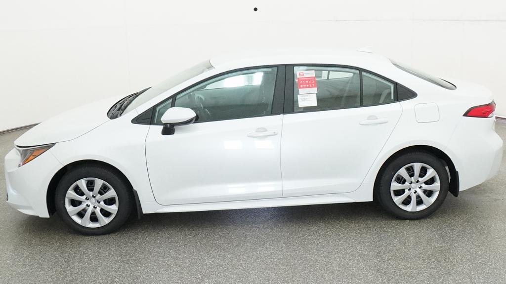 New 2026 Wind Chill Pearl Toyota LE image 10