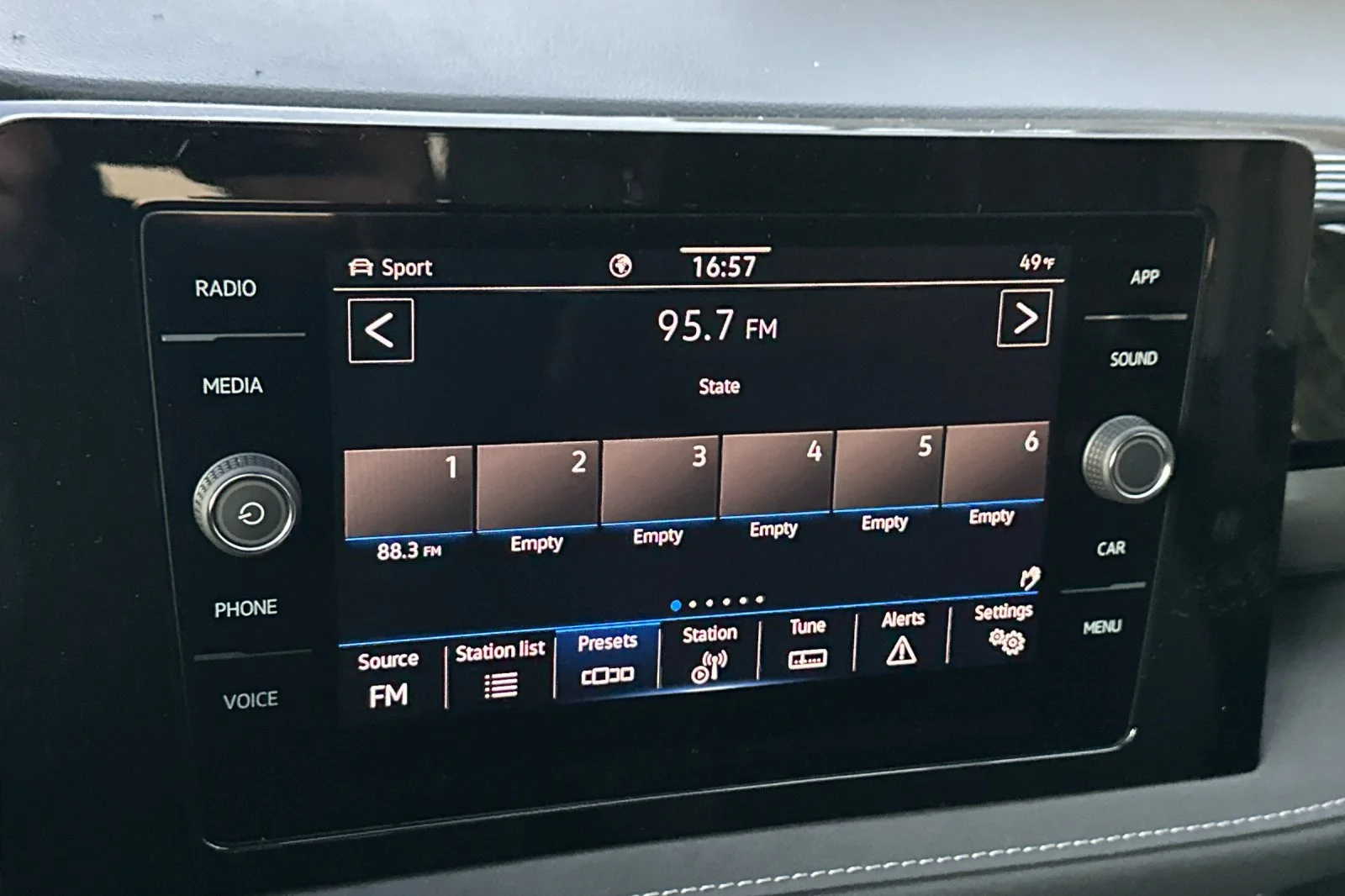 2026 Volkswagen Taos SE Black - Photo 18