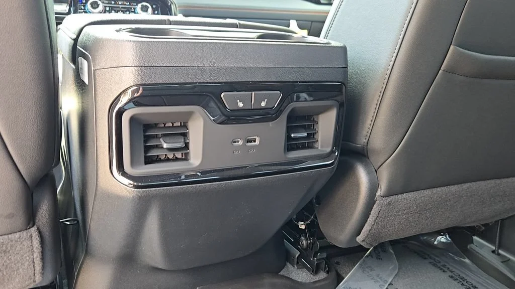 2026 GMC Sierra 2500HD AT4 - Photo 22