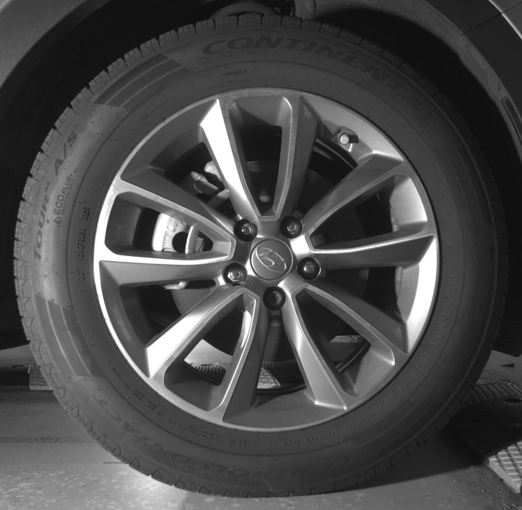 Used 2018 Gray Hyundai SE image 23