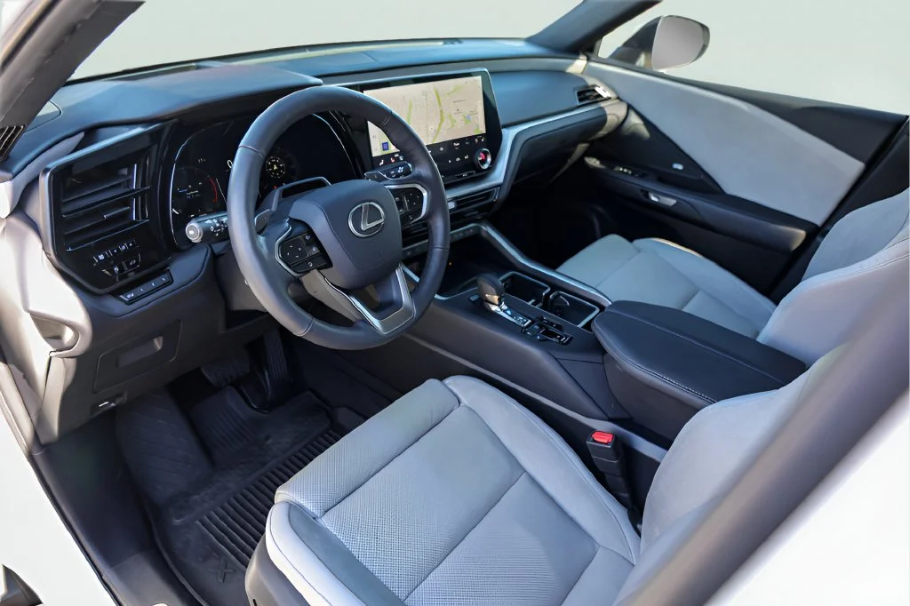 Used 2024 White Lexus 350 Luxury image 12