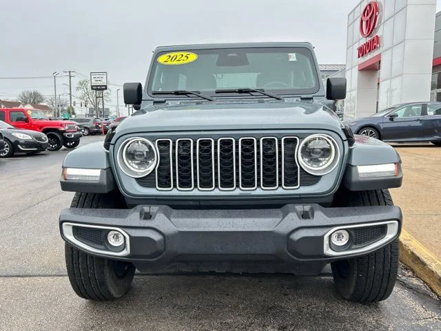 Used 2025 Gray Jeep Sahara 4xe image 2