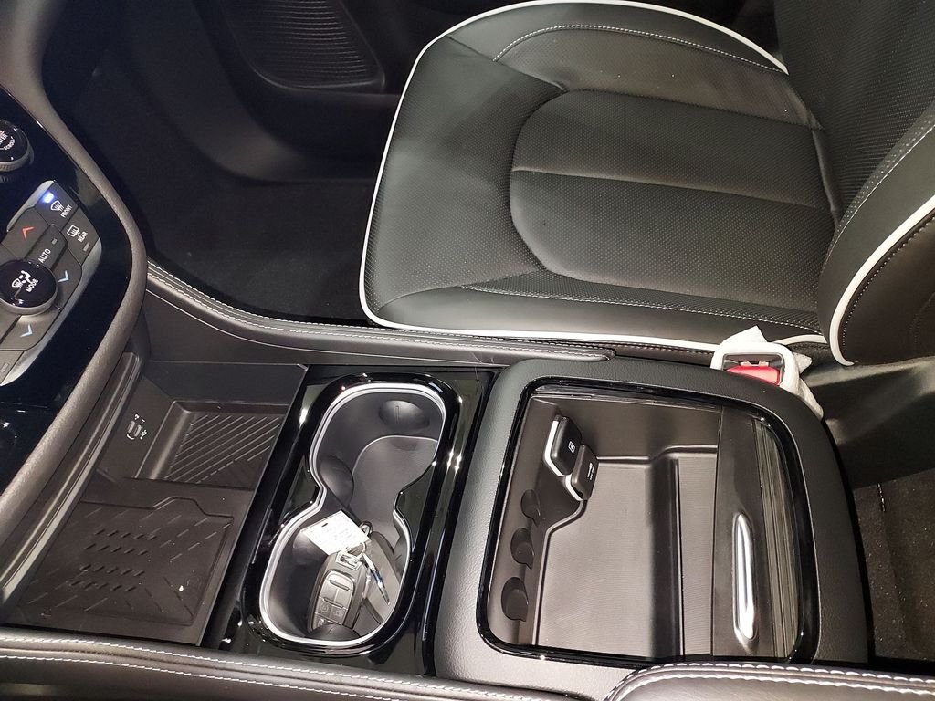 2026 Chrysler Pacifica Limited - Photo 30