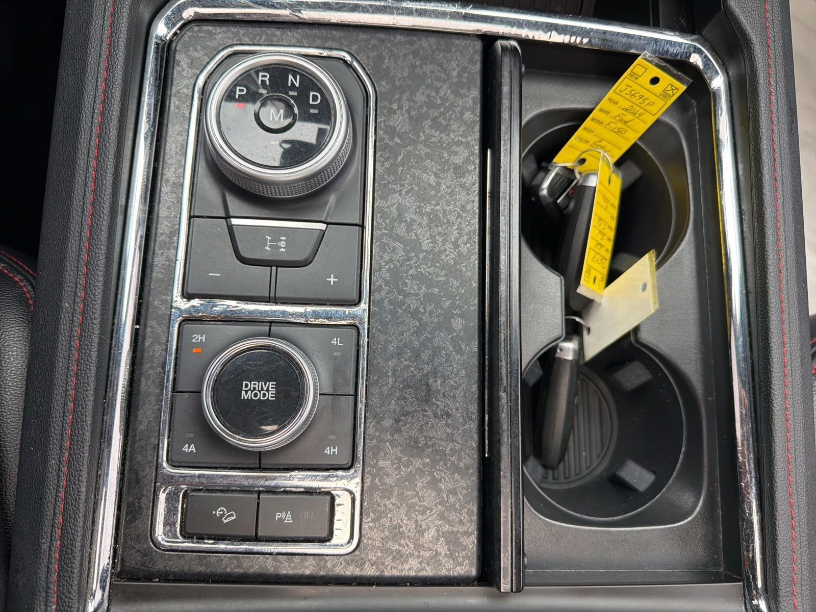 Used 2023 White Ford Limited image 19
