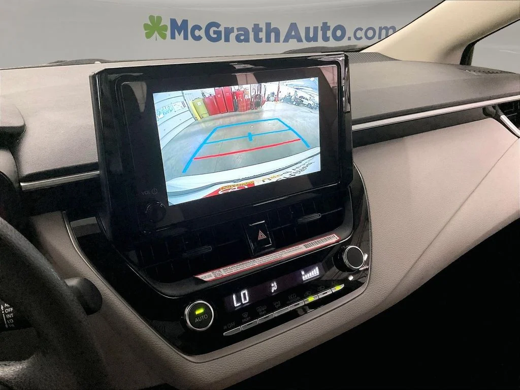 Used 2026 White Toyota LE image 25