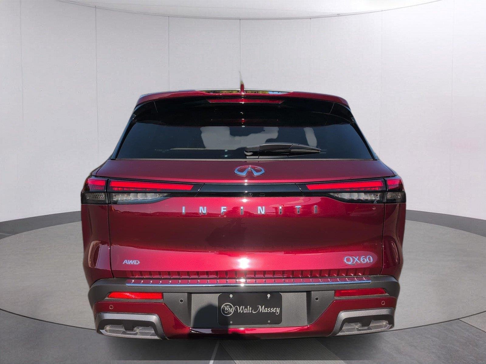 Used 2023 Deep Bordeaux INFINITI SENSORY image 4