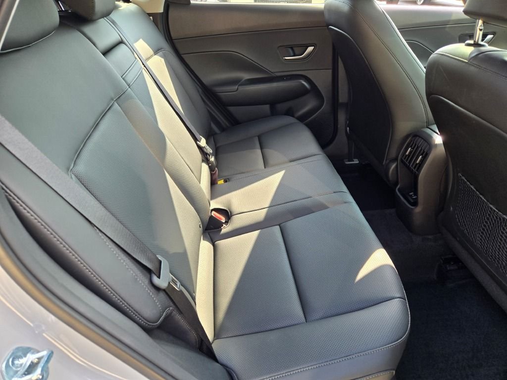 Used 2026 Cyber Gray Metallic Hyundai Limited image 9