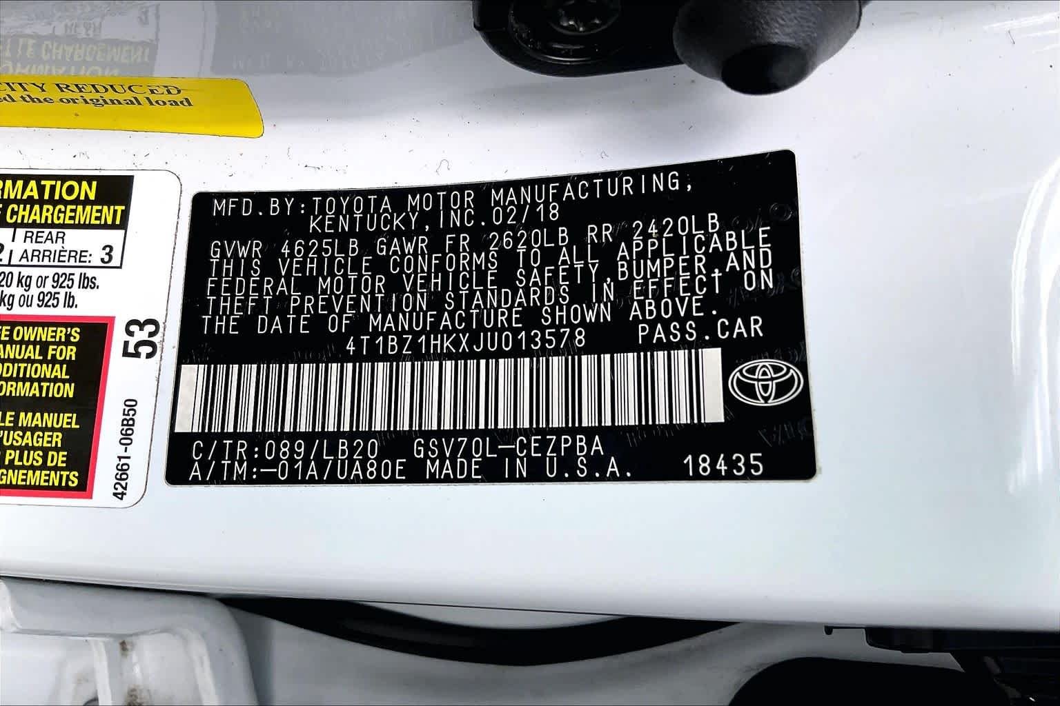 Used 2018 Wind Chill Pearl Toyota XSE V6 image 34