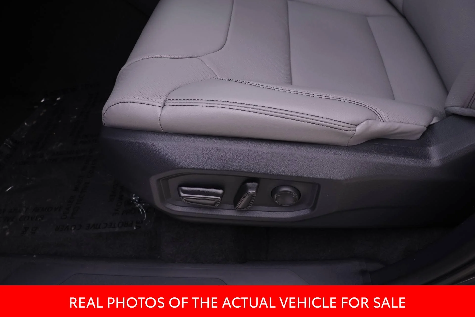 2026 Toyota Tundra SR5 - Photo 10
