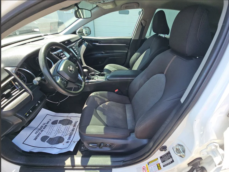 Used 2019 White Toyota LE image 8