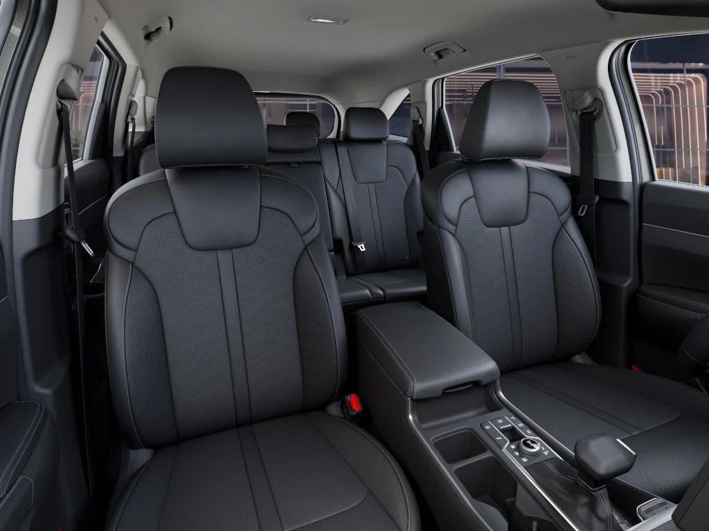 New 2026 Ivory Silver Kia S image 15