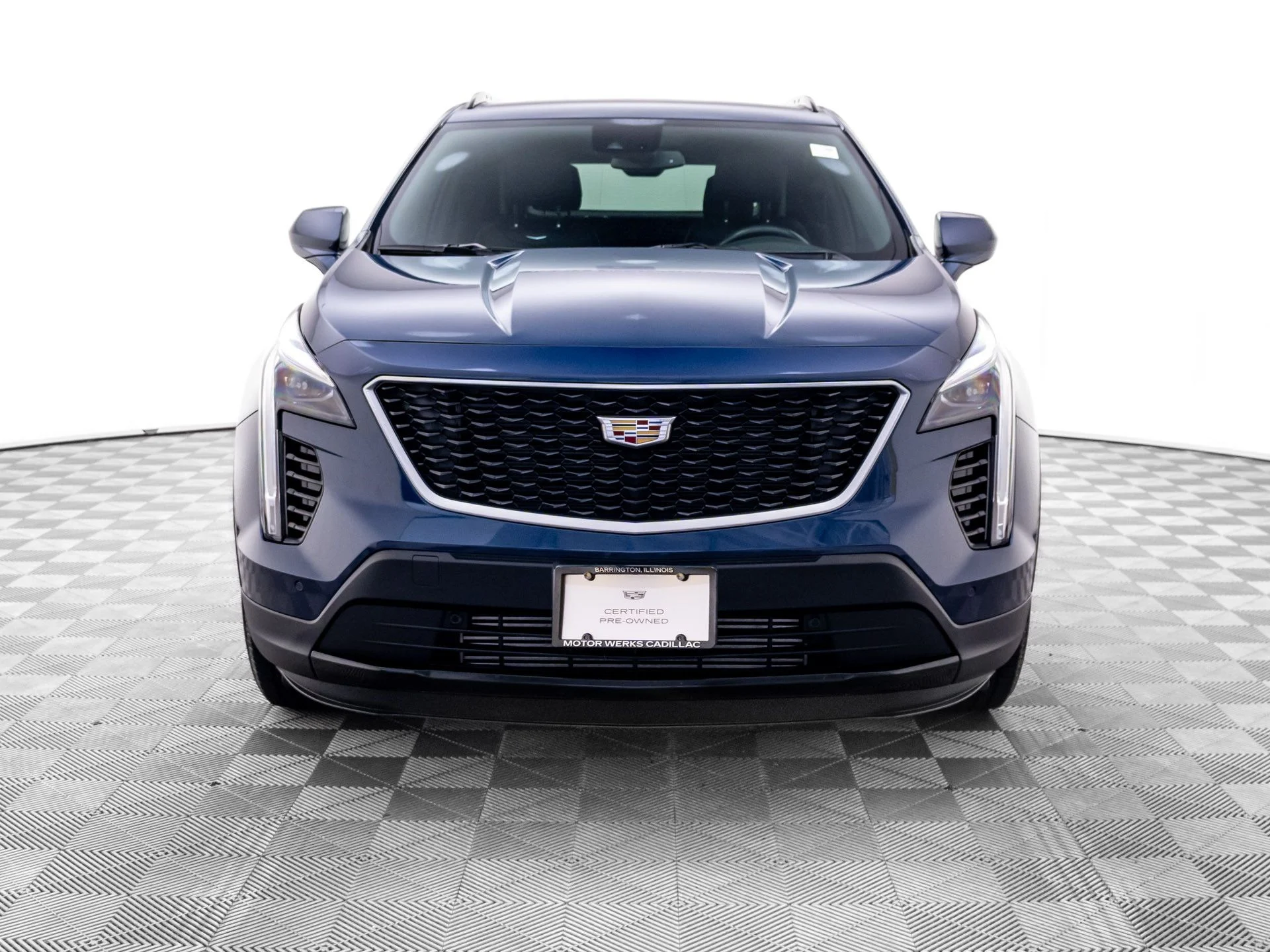 Used 2020 Blue Cadillac Sport image 9