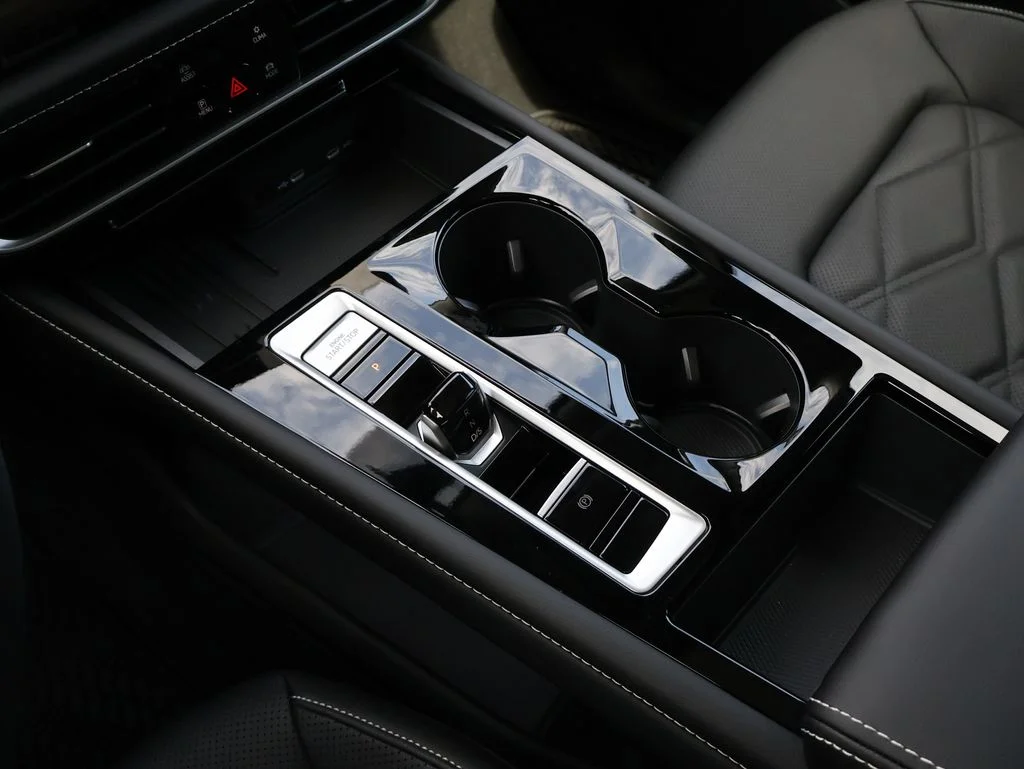 New 2026 Gray Volkswagen 2.0T SE w/Technology image 17
