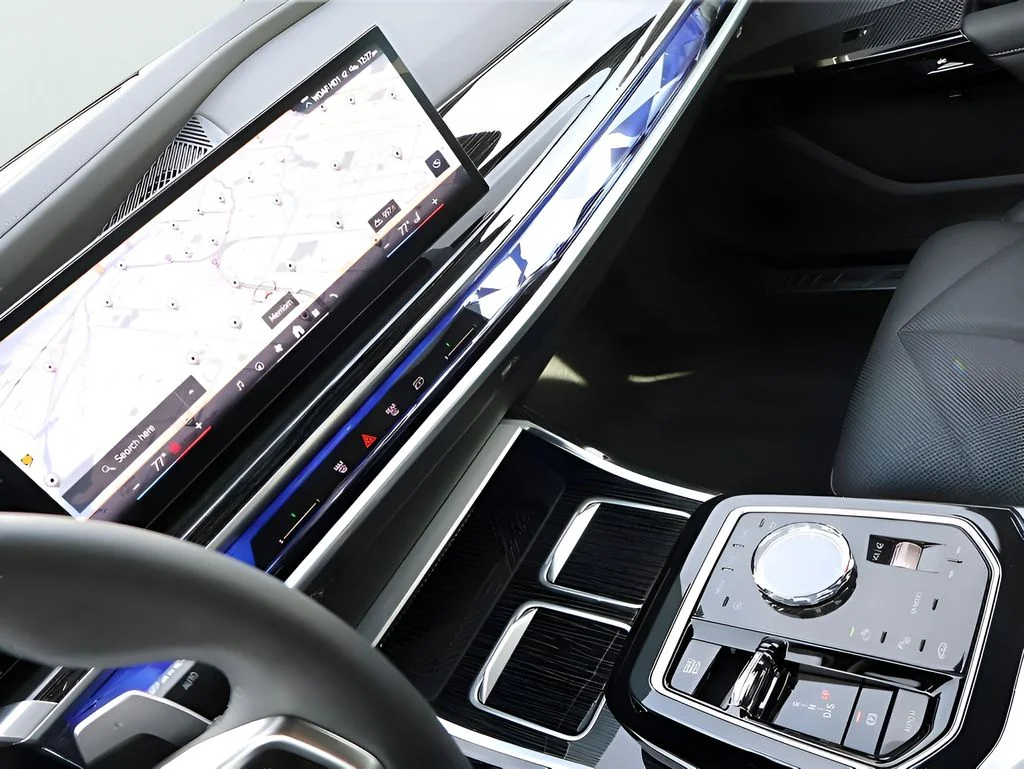 2025 BMW 7 Series 740i - Photo 21