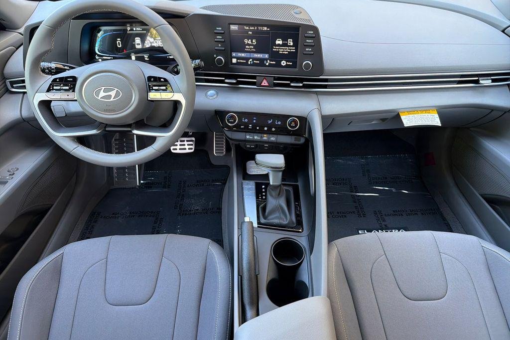 New 2026 Black Hyundai SEL Sport image 10