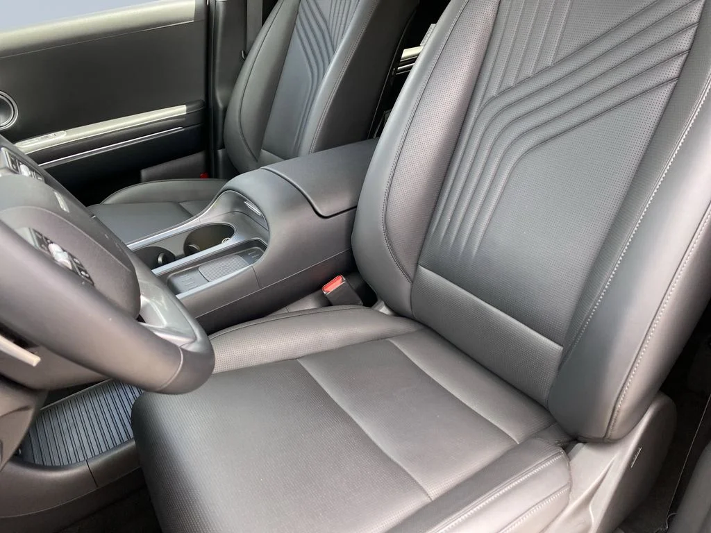 Used 2026 Typhoon Silver Metallic Hyundai SEL image 12