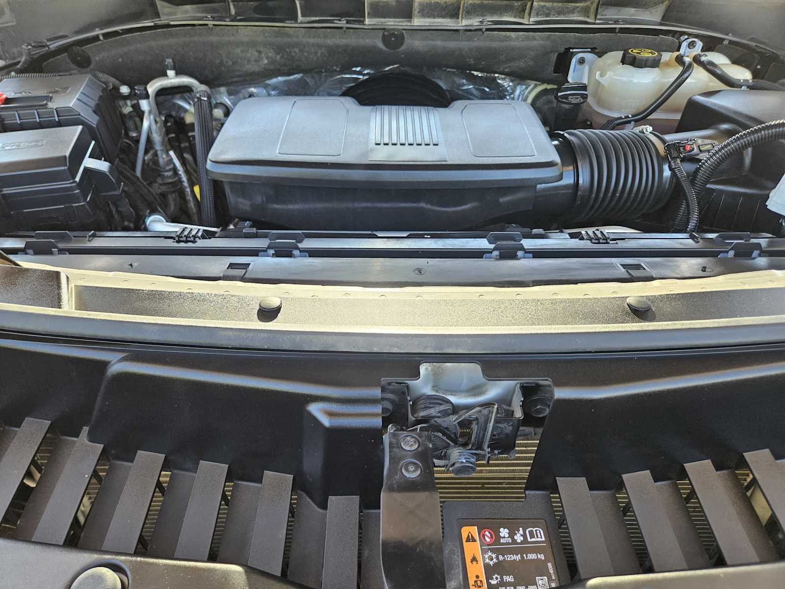 Used 2024 Pearl Beige Metallic GMC Denali Ultimate image 23