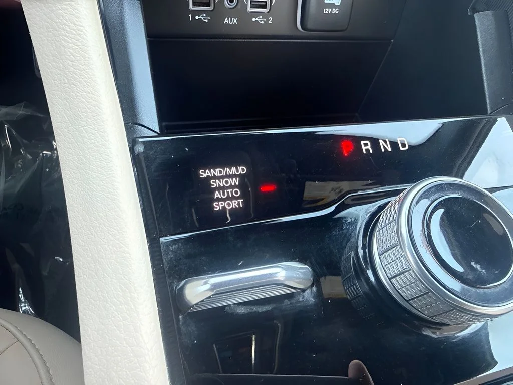 Used 2025 Gray Jeep Limited image 20