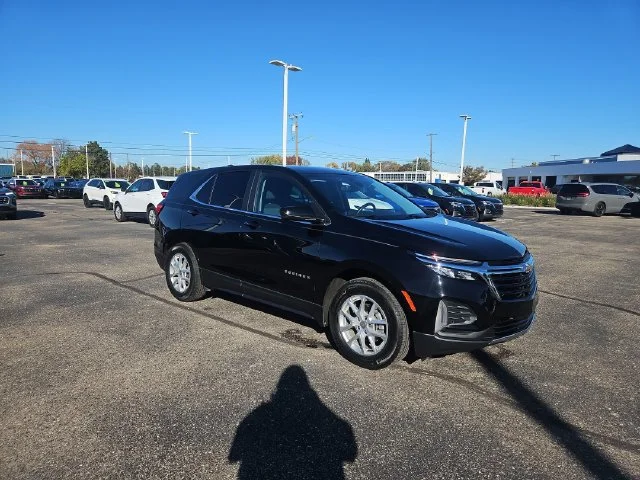Used 2024 Mosaic Black Metallic Chevrolet LT image 7