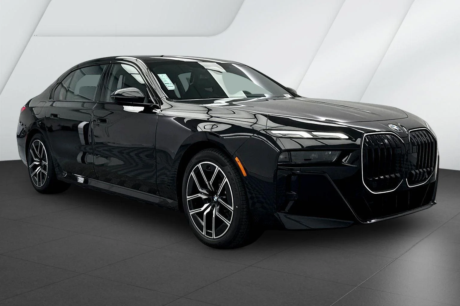 2026 BMW 7 Series 740i xDrive Sedan's photo