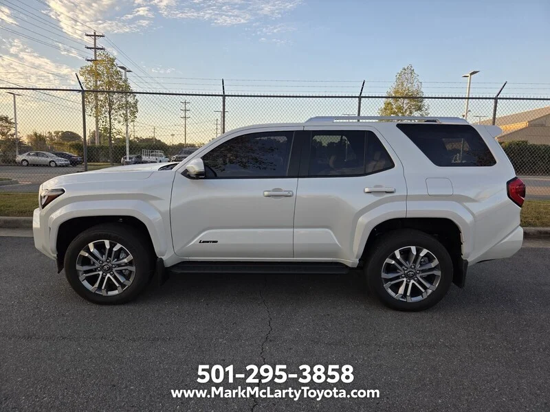 Used 2026 Pearl TOYOTA LIMITED image 8