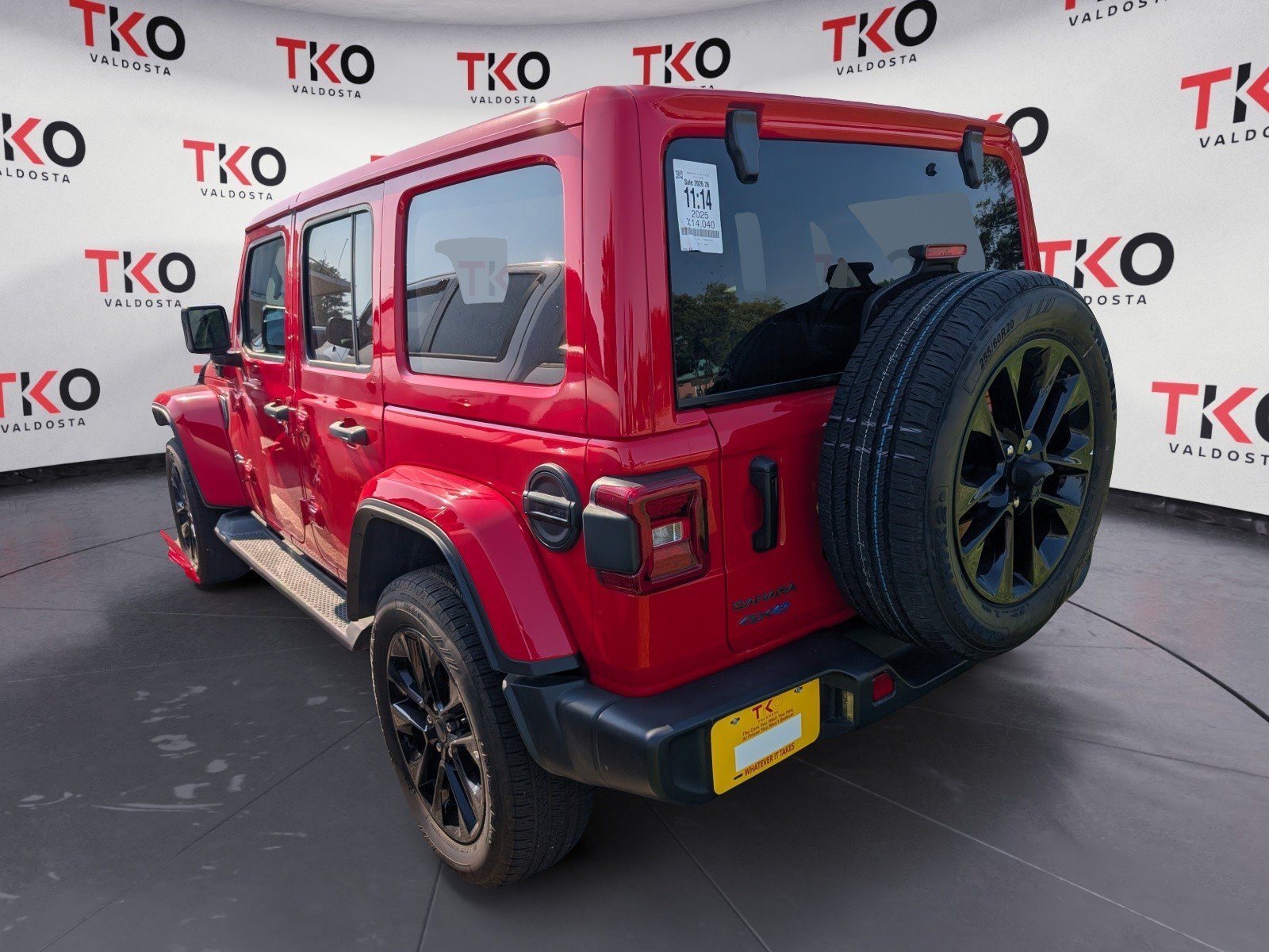 Used 2025 Firecracker Red Clearcoat Jeep Sahara image 4
