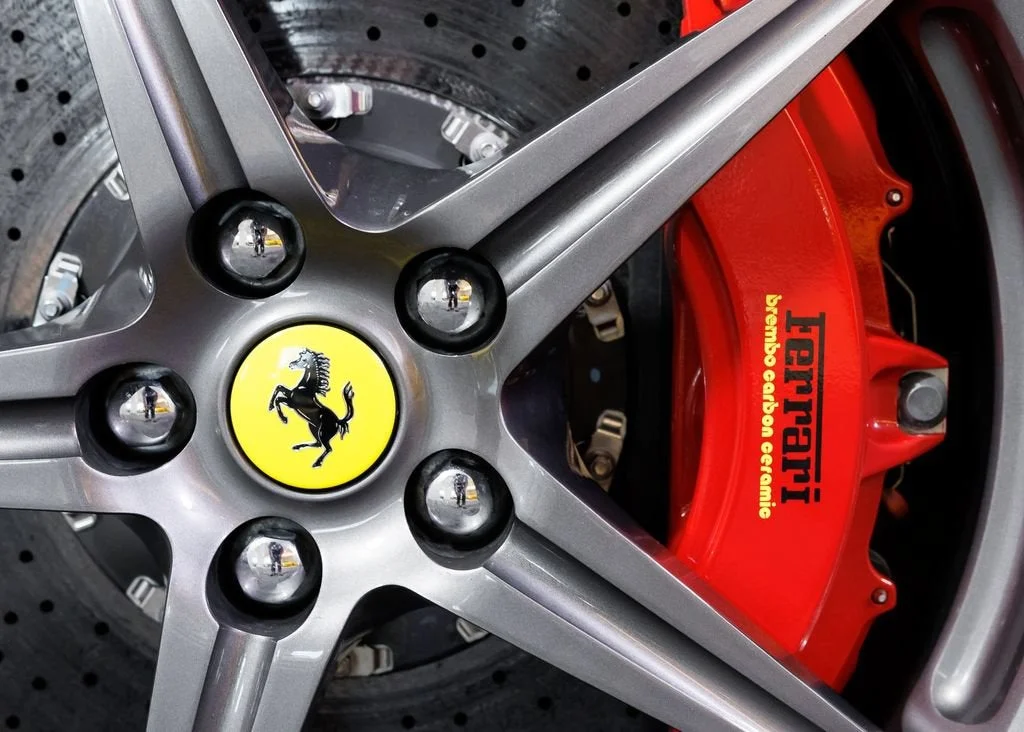 Certified Used 2014 Rosso Corsa Ferrari Base image 31