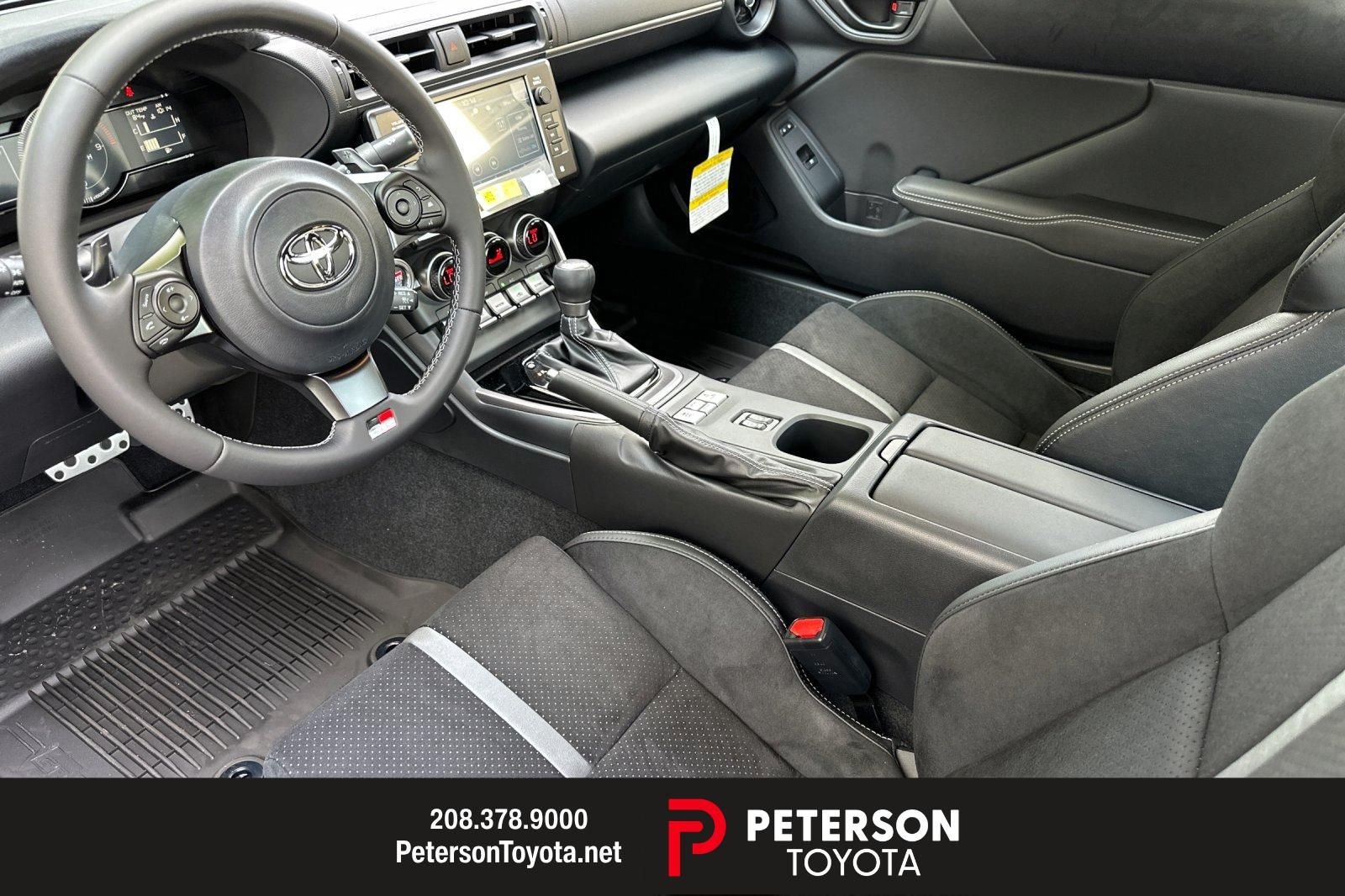 New 2026 Pavement Toyota GR86 Premium image 9