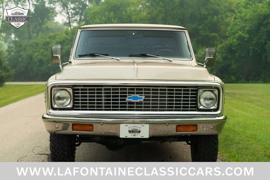 Used 1972 Gold Chevrolet Cheyenne image 9