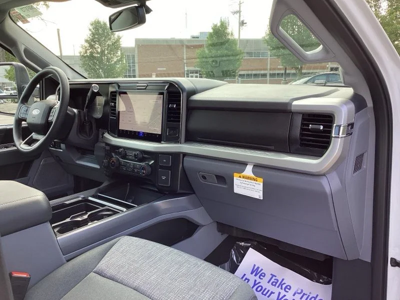 New 2026 White Ford XLT image 14