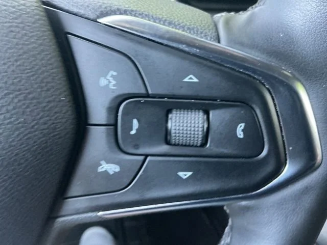 Used 2025 Marina Blue Metallic Chevrolet ACTIV image 10